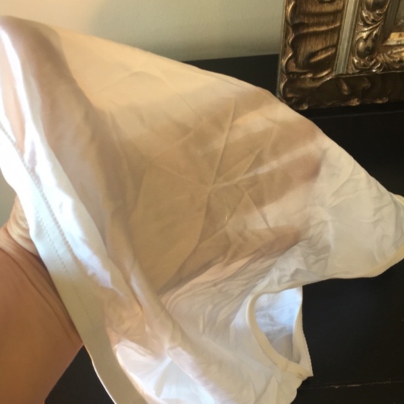 5/$25 Siz 7 vintage nylon full panty. Vanity Fair - Picture 6 of 6